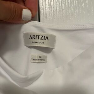 Aritzia Contour Top in Crisp White